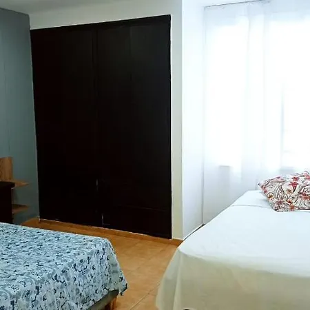 Apartamento De Alcoba Cerca De La Playa
