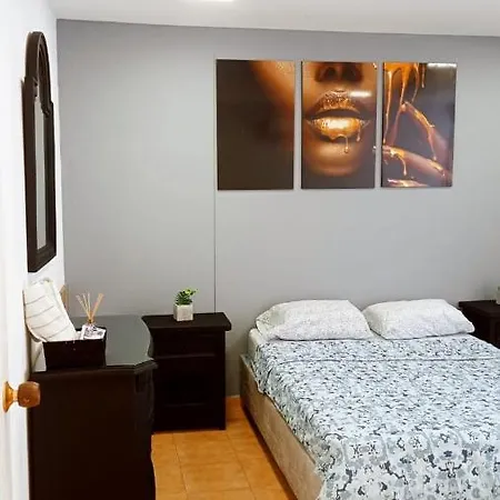 Apartamento De Alcoba Cerca De La Playa