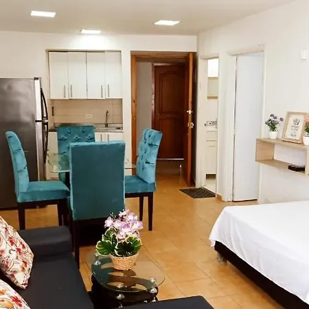 Apartamento De Alcoba Cerca De La Playa * Cartagena
